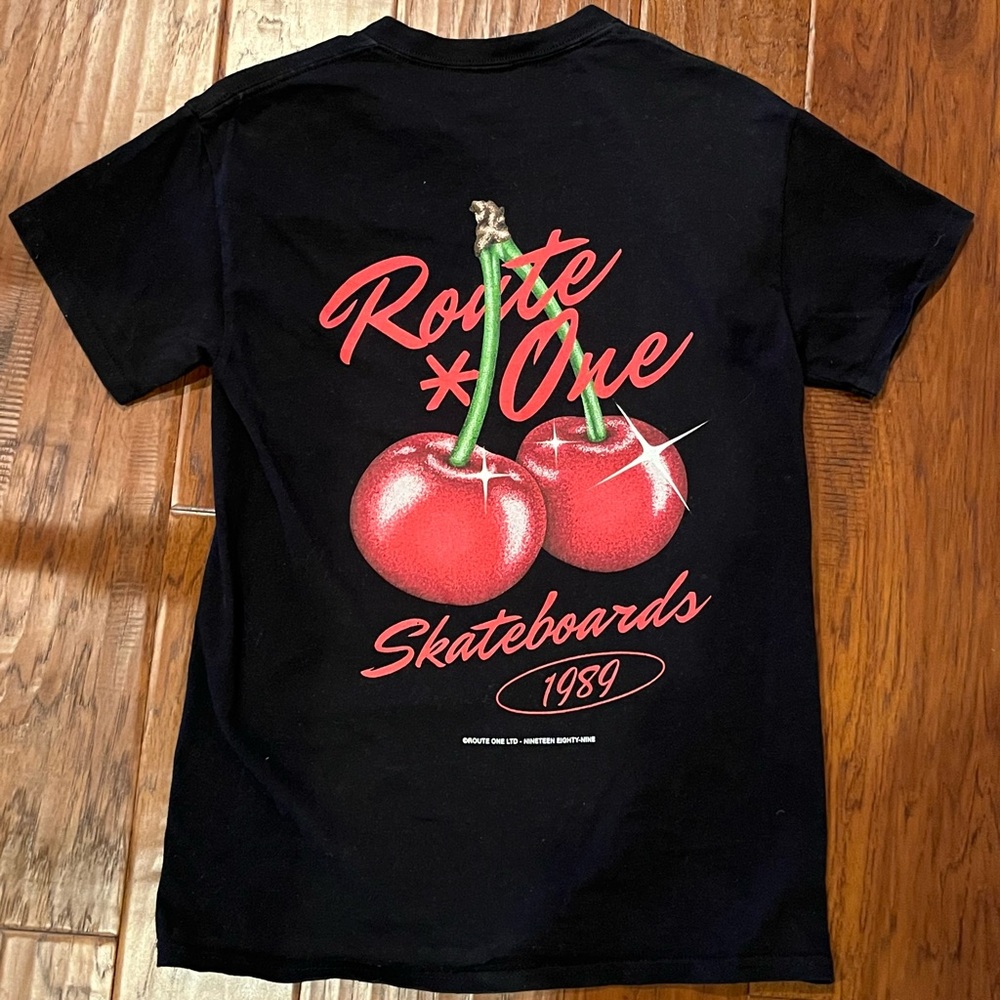 Vintage Black Route One Skateboarders 1989 Graphic Cherry Print Organic T-Shirt